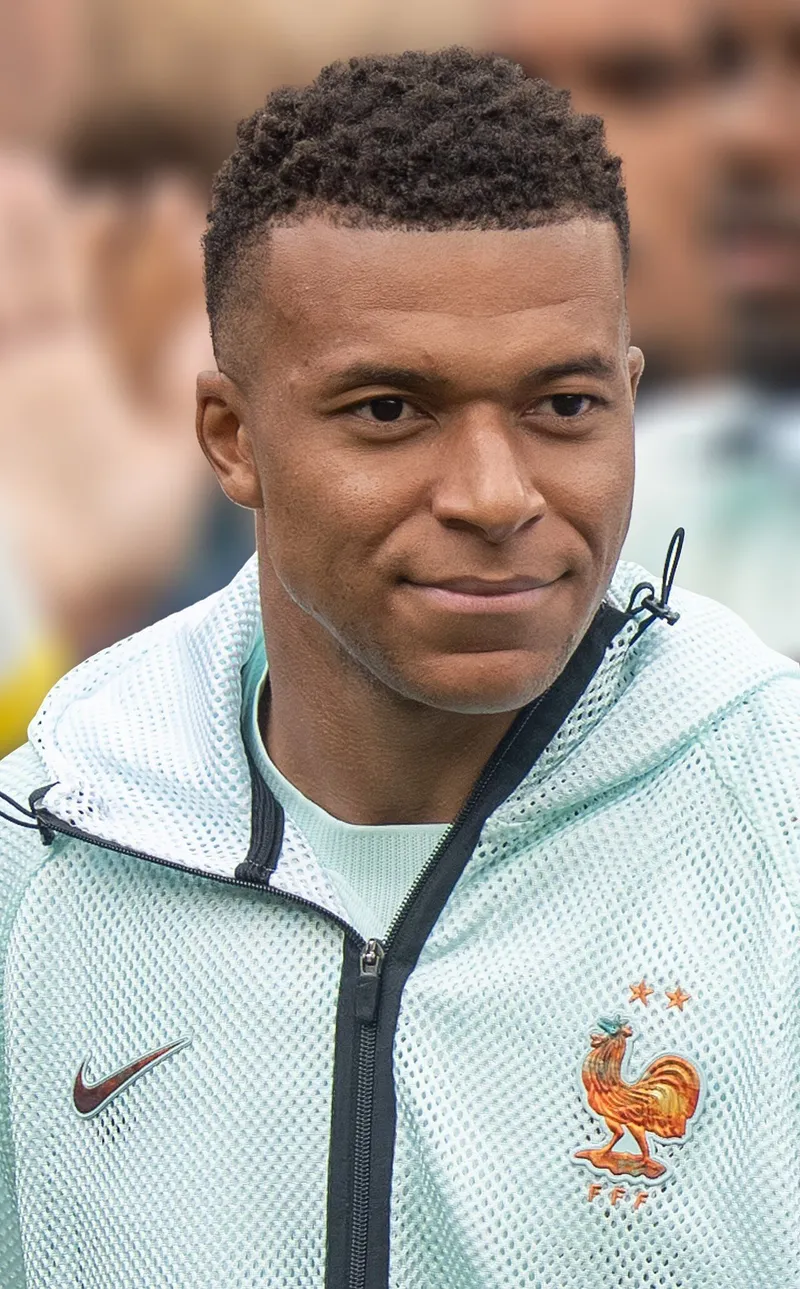 Kylian Mbappé — Paris Saint-Germain · 4 buts