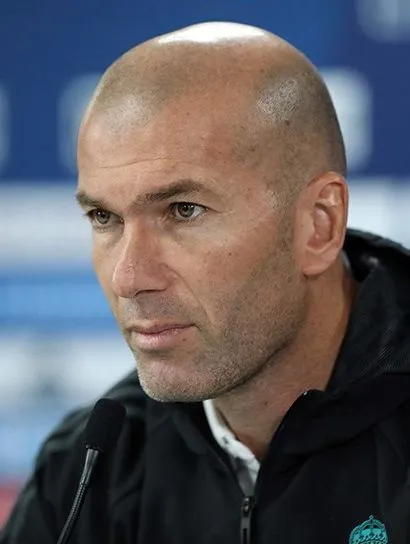 Zinedine Zidane — Juventus · 2 buts