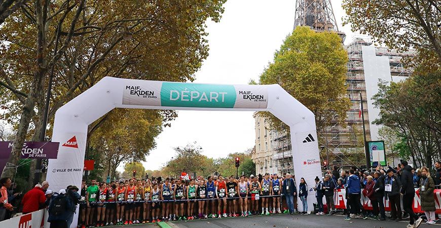 Un dixième anniversaire au pied de la Tour Eiffel